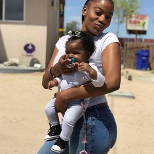 Meet your Posher, Monae